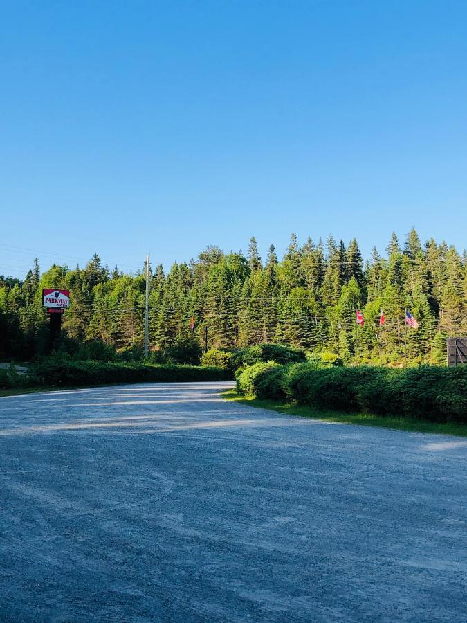 Parkway Motel Wawa Luaran gambar